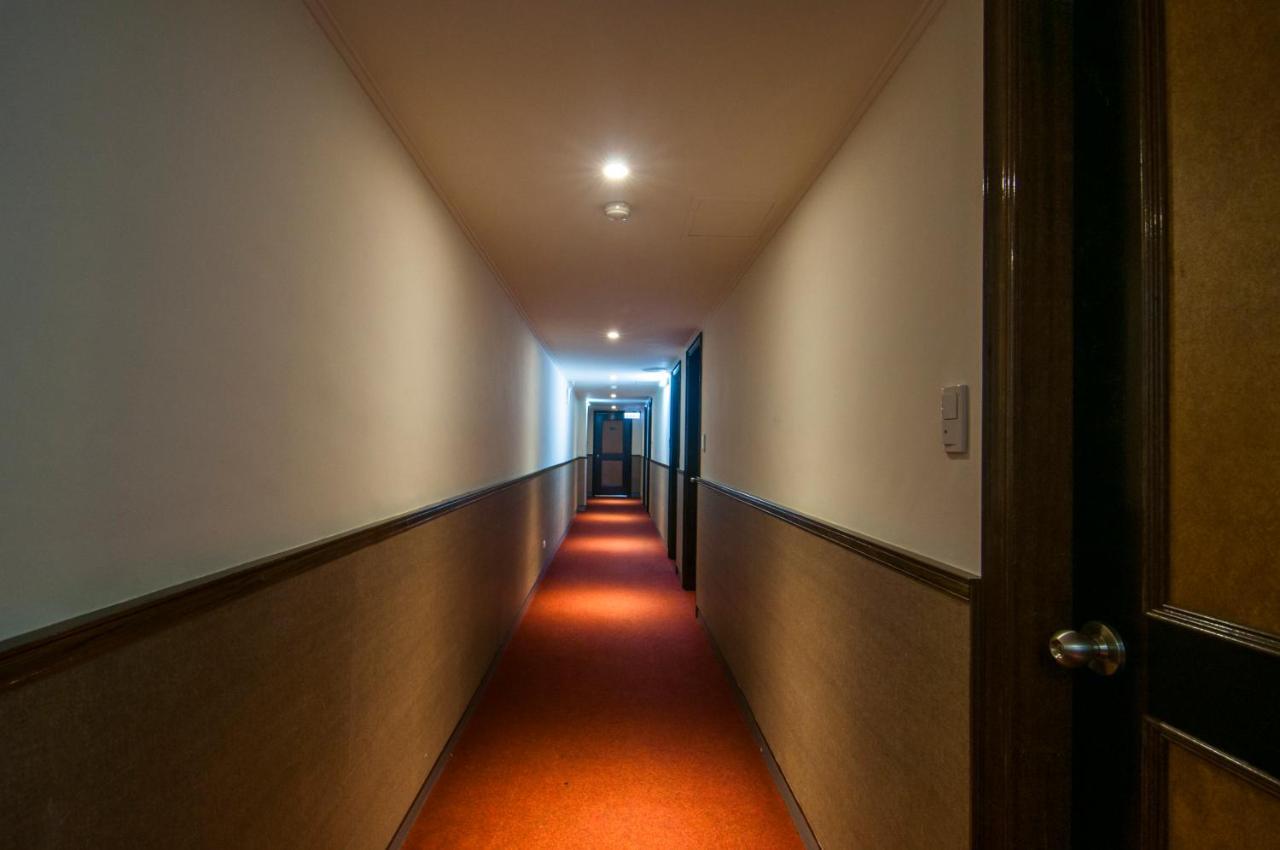 Dahua Hotel Chilung Exteriör bild